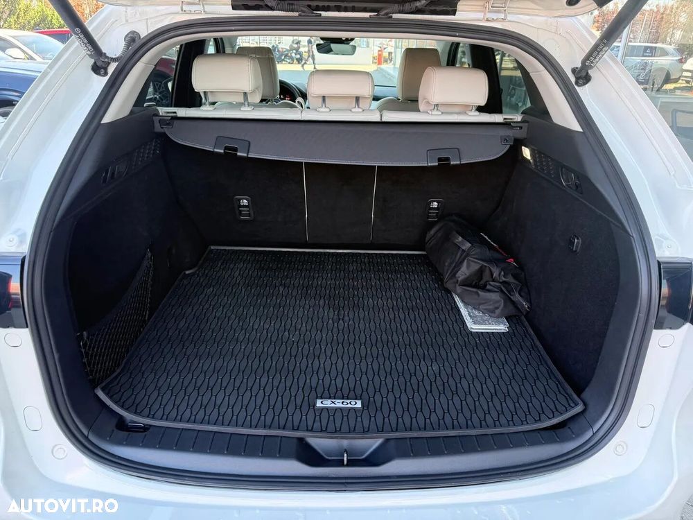 Mazda CX-60 e-SKYACTIV 3.3D AWD 8AT MHEV Takumi Plus - 25