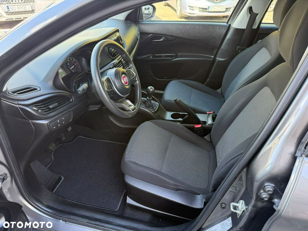 Fiat Tipo 1.4 Classic - 28