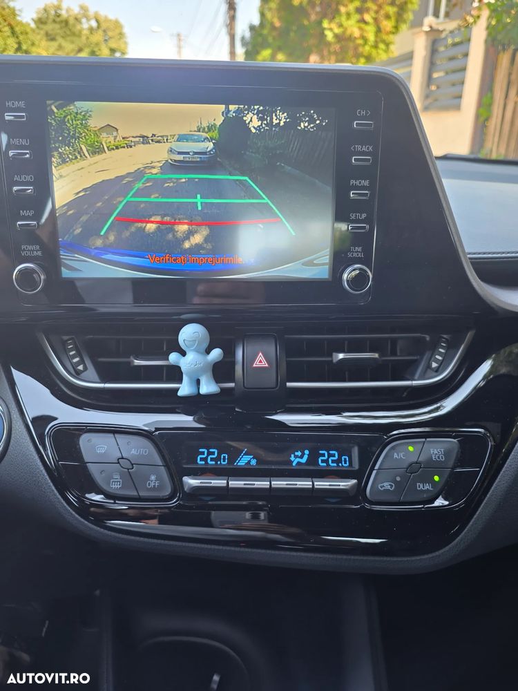 Toyota C-HR - 15