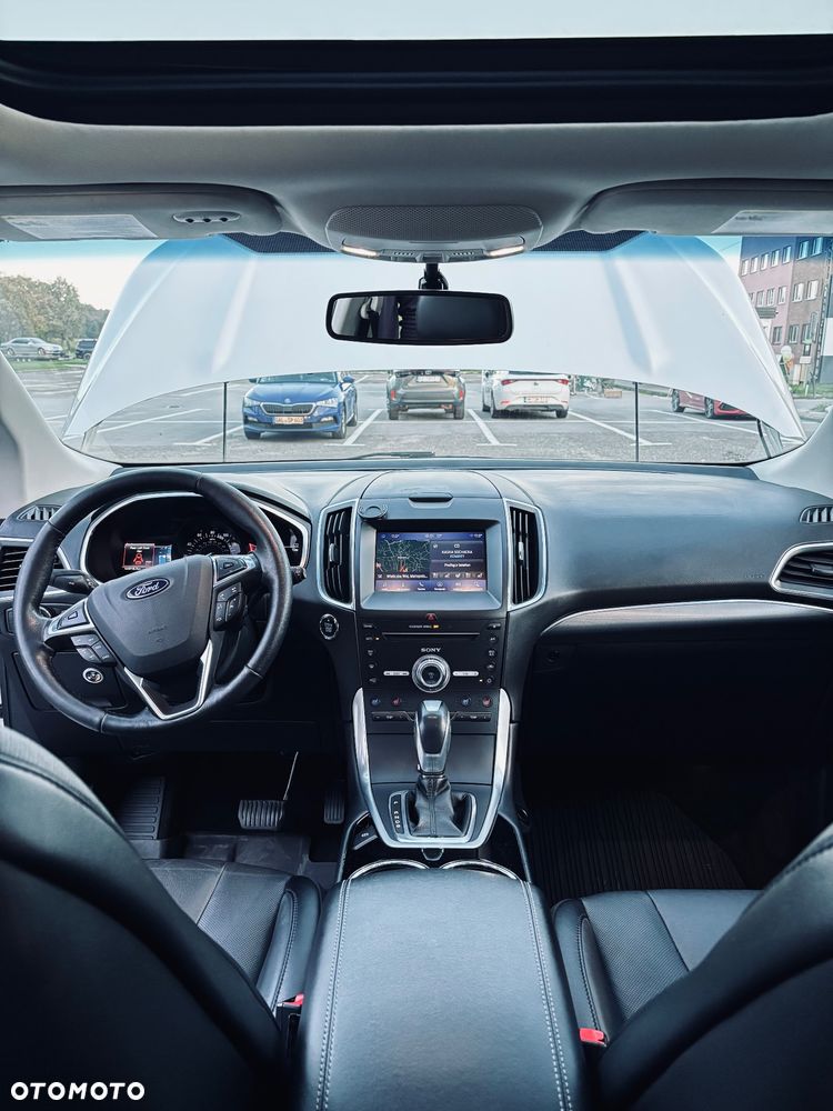 Ford Edge - 16