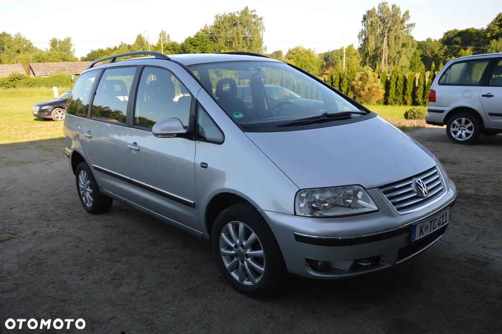 Volkswagen Sharan 2.0 TDI Sportline - 3