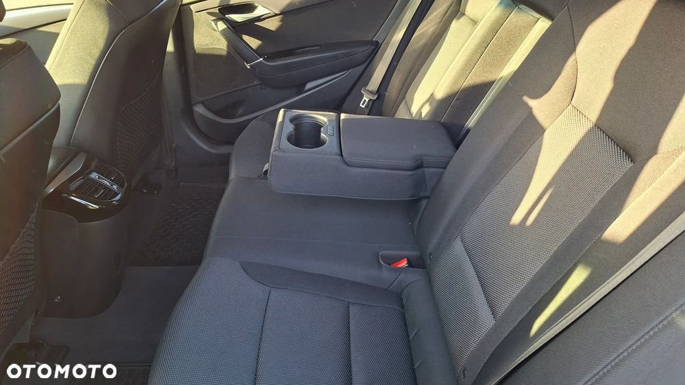 Hyundai i40 1.7 CRDi Comfort - 4