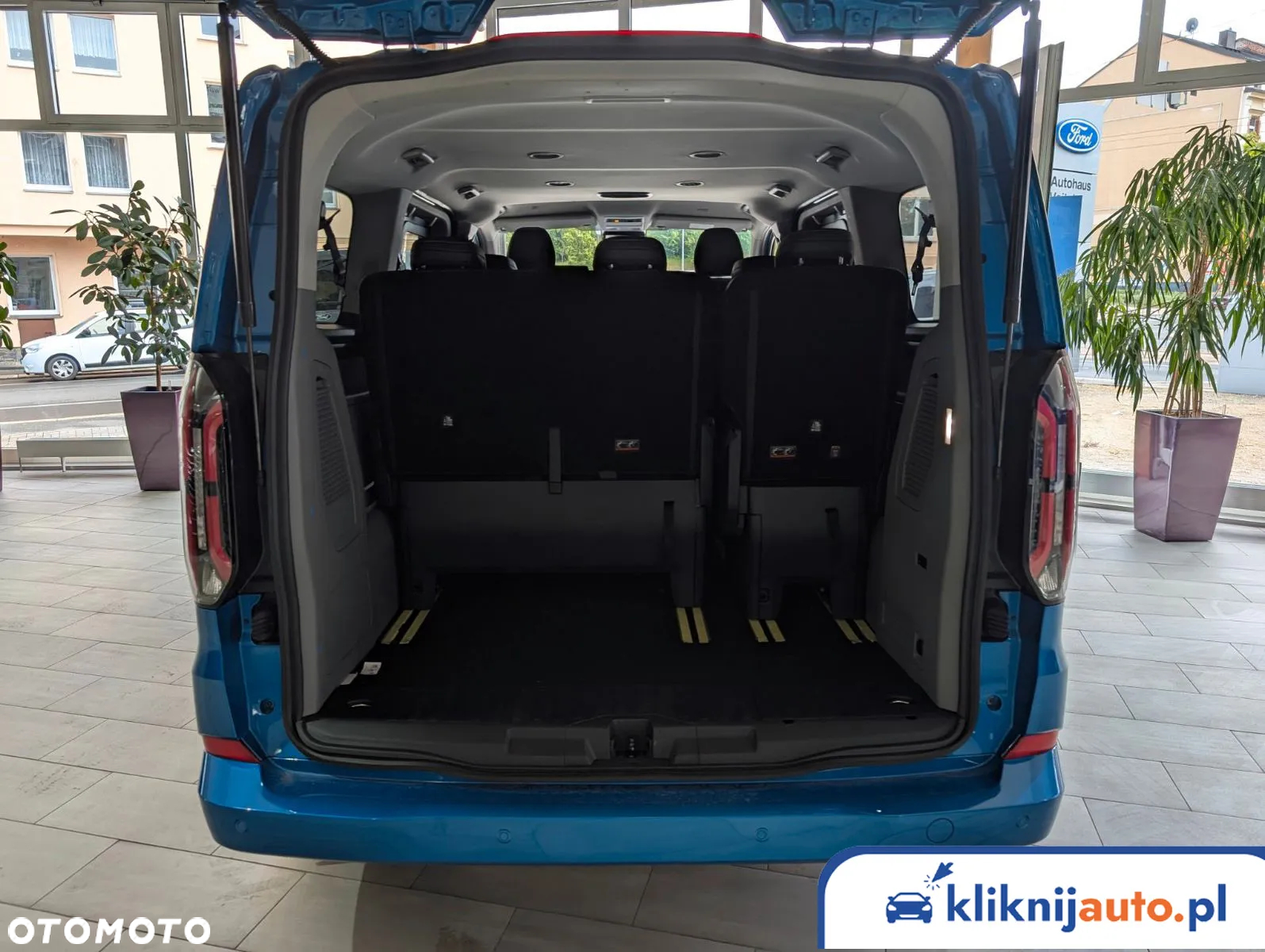 Ford Tourneo Custom 2.0 EcoBlue 320 AWD L2 Titanium - 7
