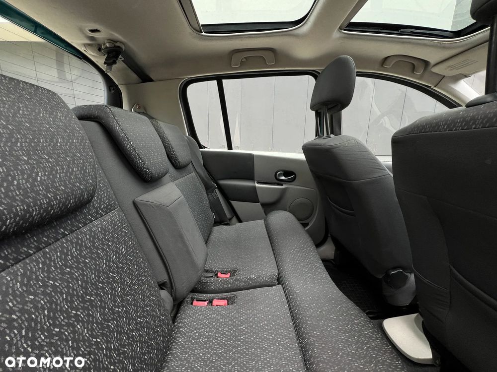 Renault Modus - 16