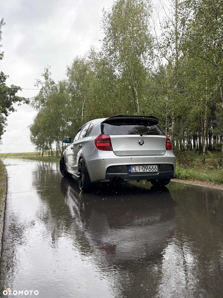 BMW Seria 1 120d - 4