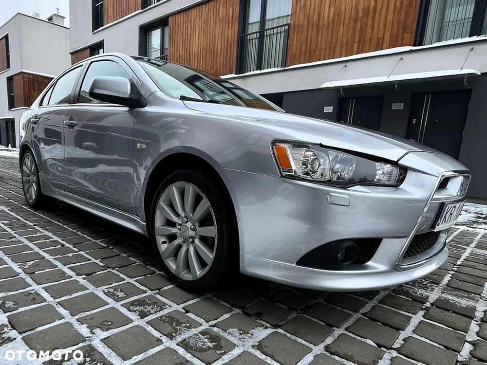 Mitsubishi Lancer 1.8 Intense - 3