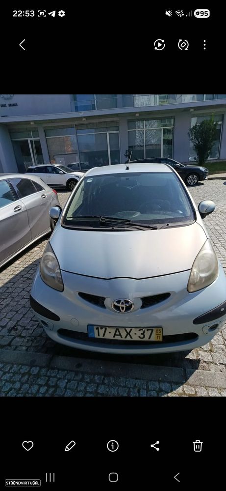 Toyota Aygo 1.0 + AC - 6