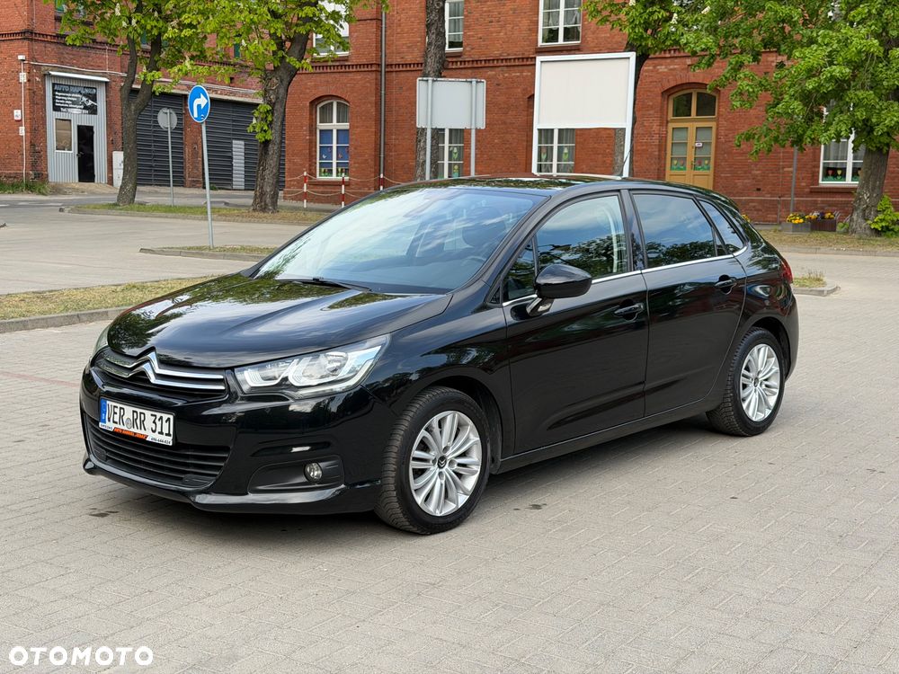 Citroën C4 e-HDi 115 Exclusive - 2