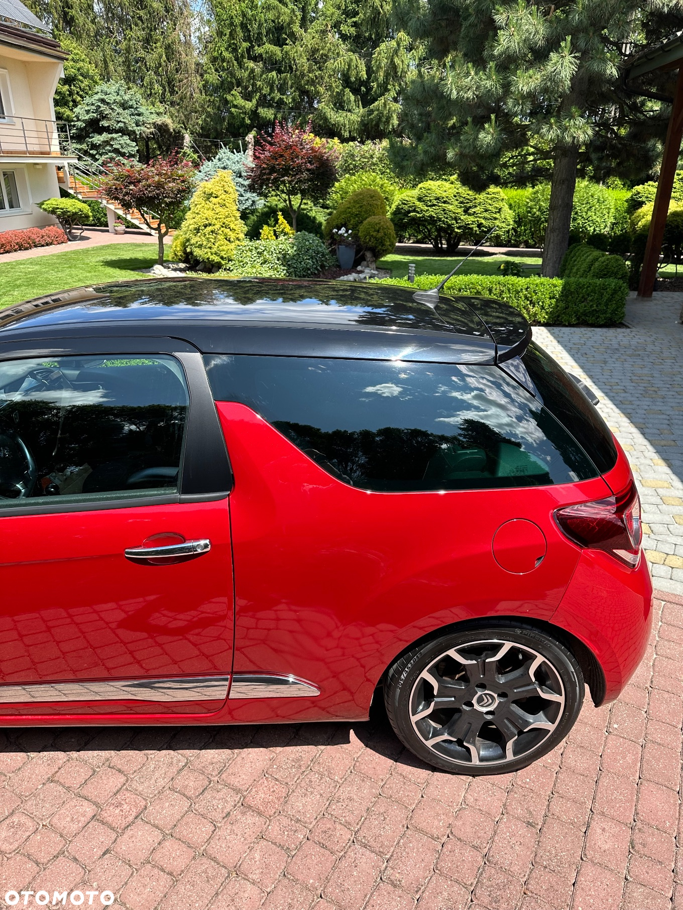 Citroën DS3 1.6 HDi SoChic - 12