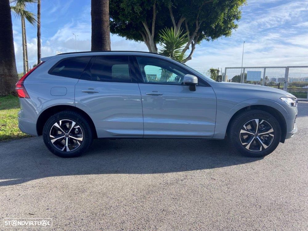 Volvo XC 60 2.0 T6 PHEV Core AWD - 3
