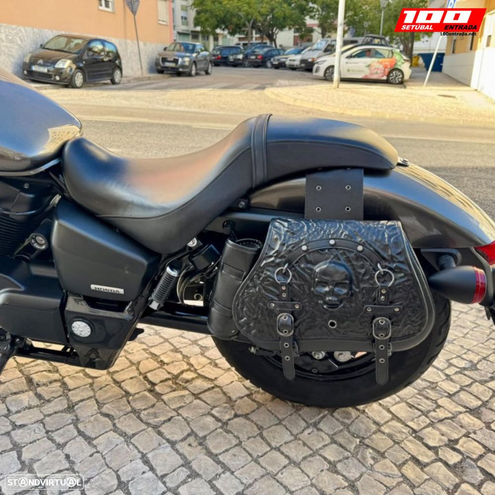 Honda Shadow VT750 - 23