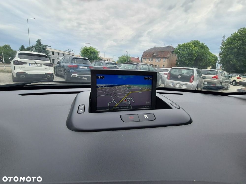 Peugeot 3008 1.6 HDi Active - 10