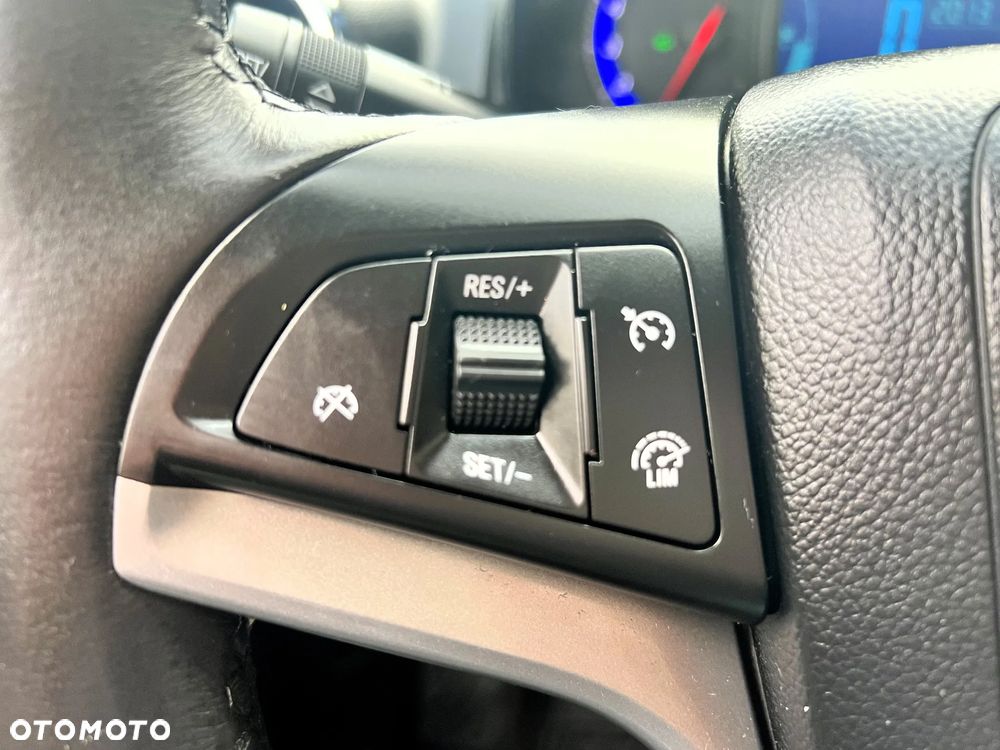 Chevrolet Trax 1.4T AWD LT+ - 23