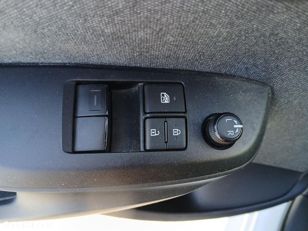 Toyota Yaris - 21