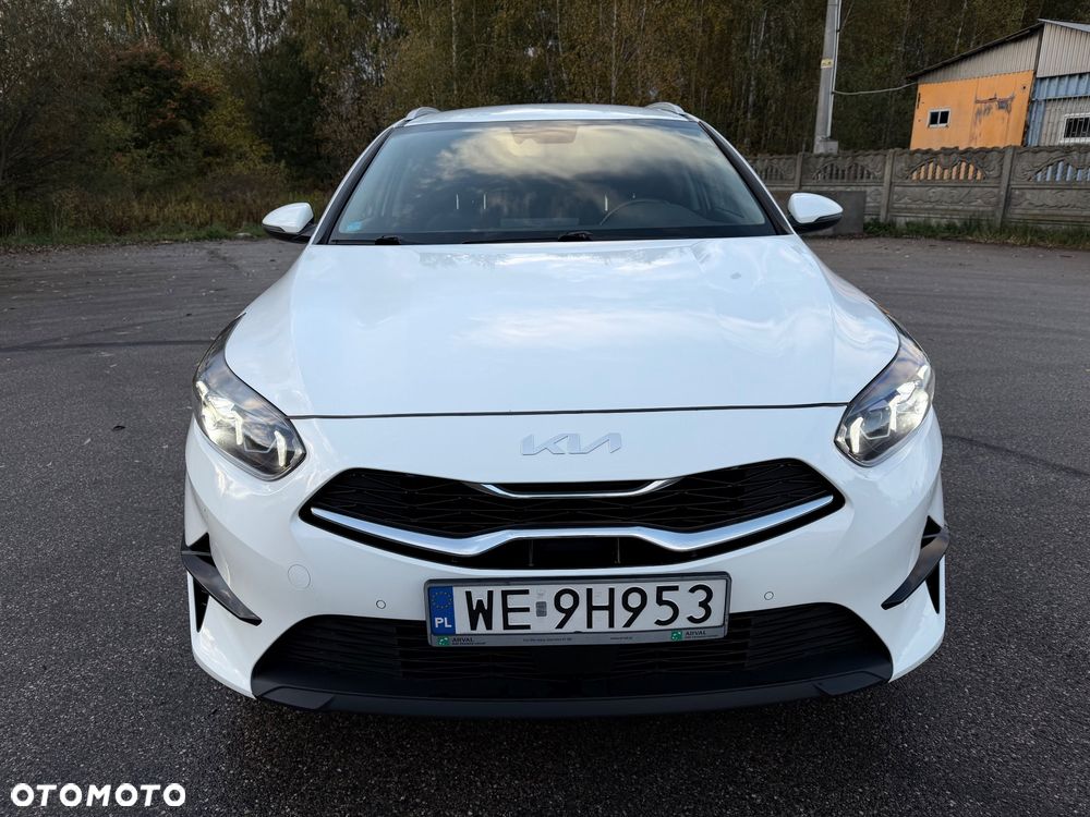 Kia Ceed 1.5 T-GDI Business Line DCT - 36