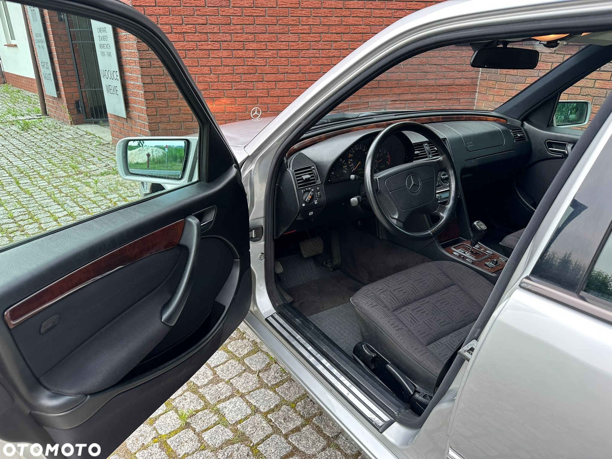 Mercedes-Benz Klasa C - 25