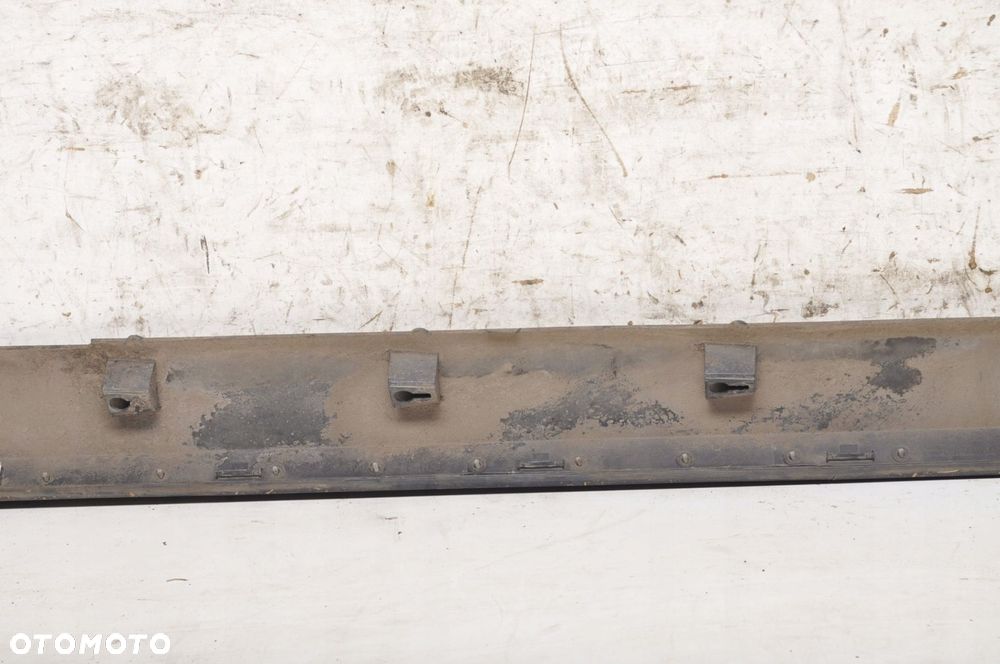 VOLVO XC60 II LISTWY NAKŁADKA PROGOWA PRAWA 31420623 - 9