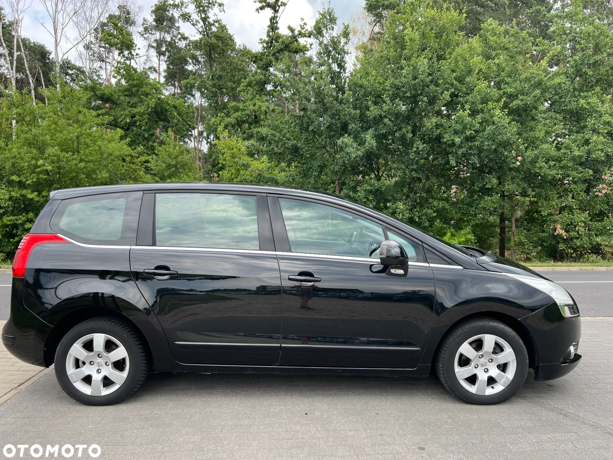 Peugeot 5008 - 4