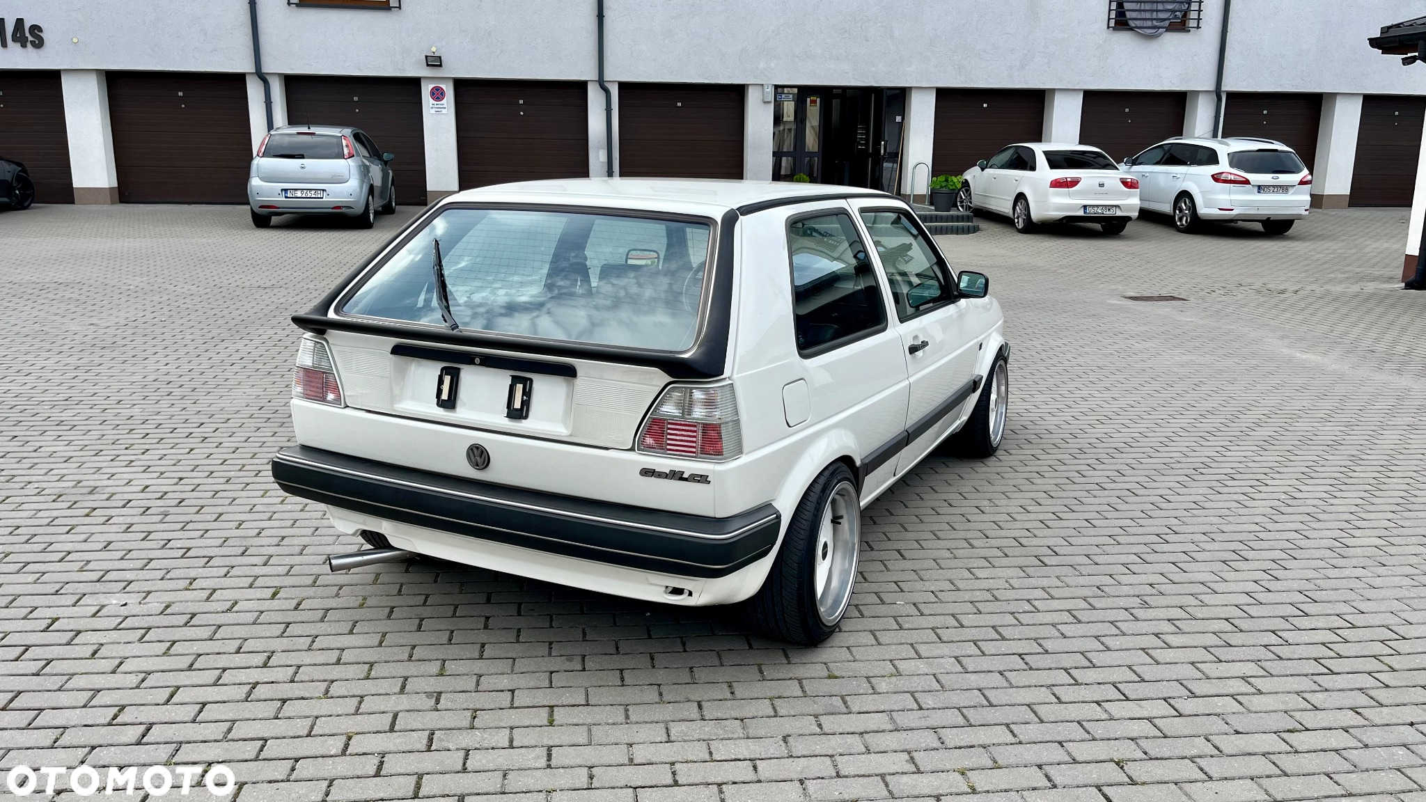 Volkswagen Golf - 5