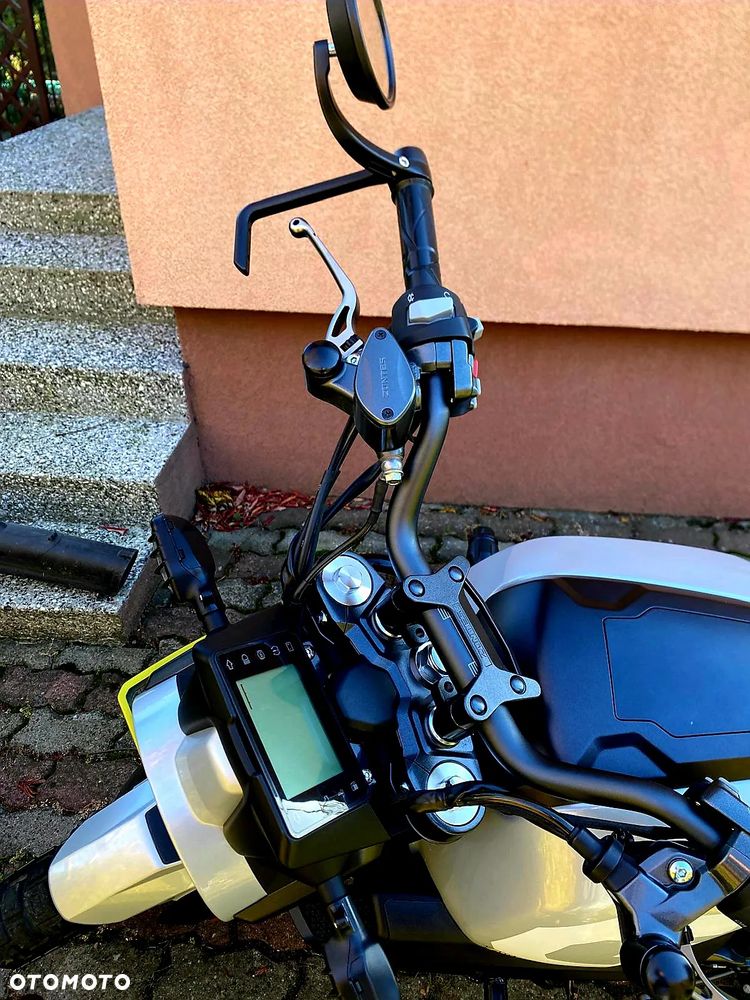 Zontes 125 GK - 8