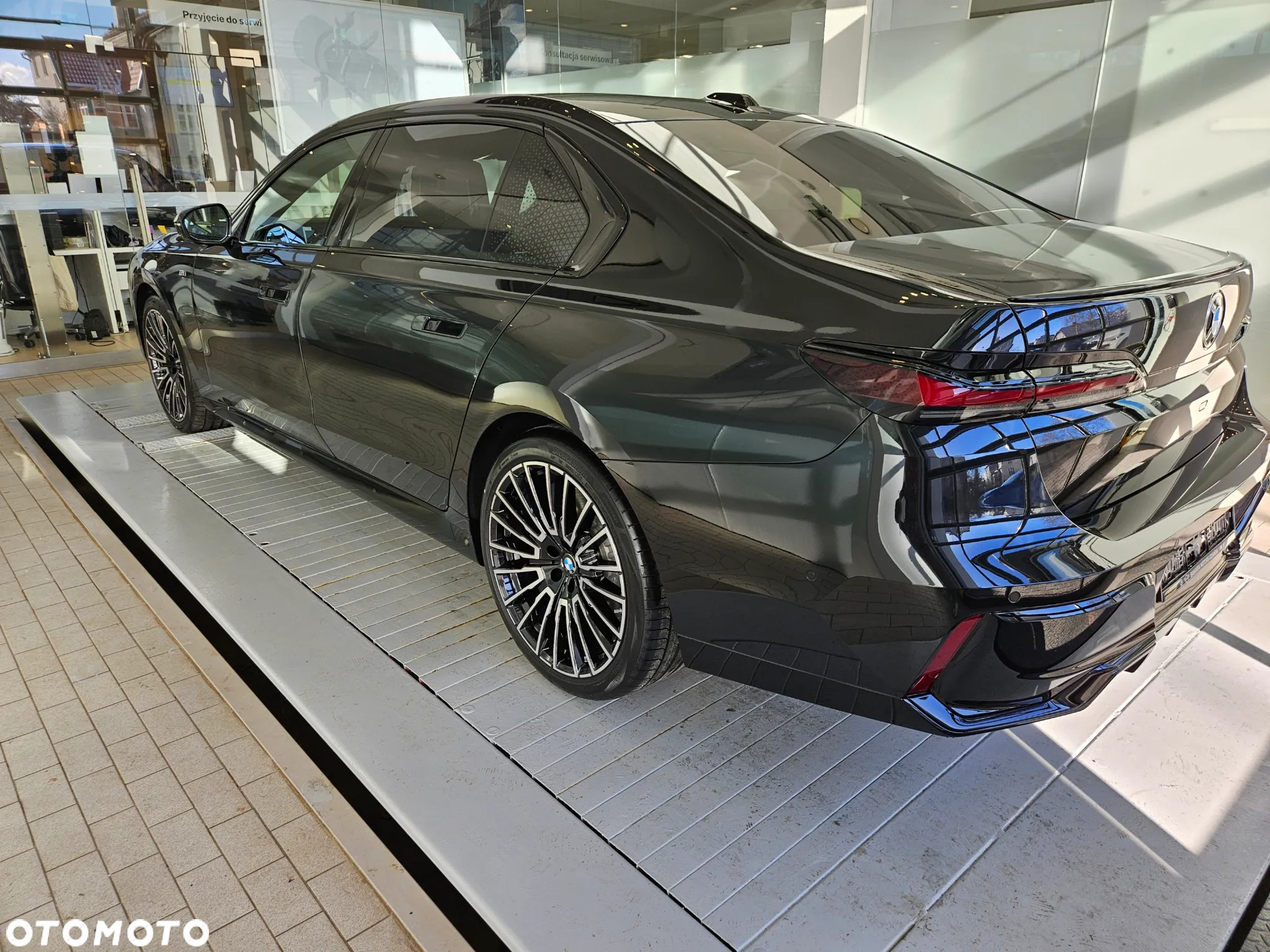 BMW Seria 7 - 4