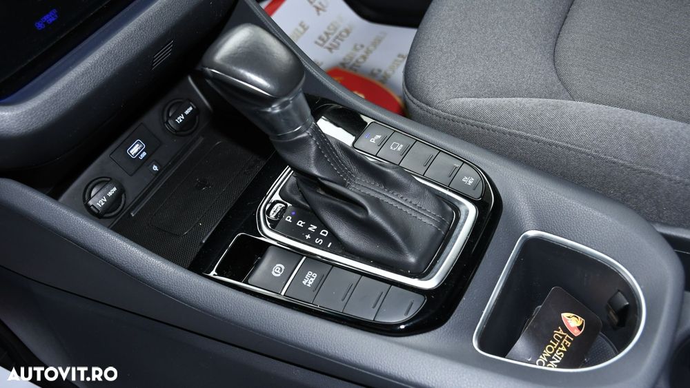 Hyundai IONIQ Plug-in-Hybrid 1.6 GDI Style - 12