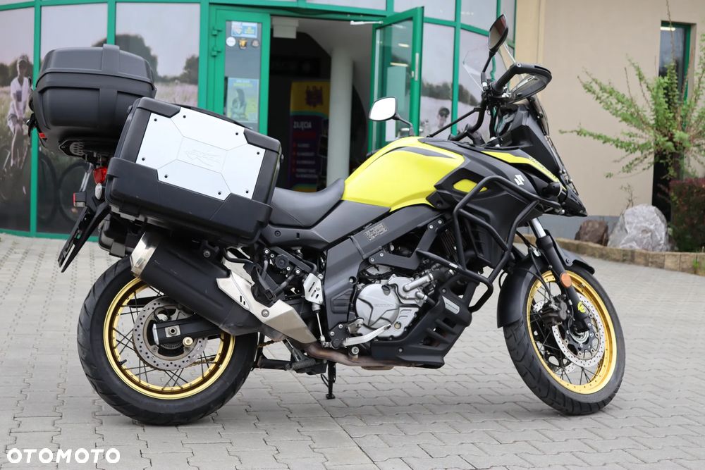 Suzuki V-STROM - 9