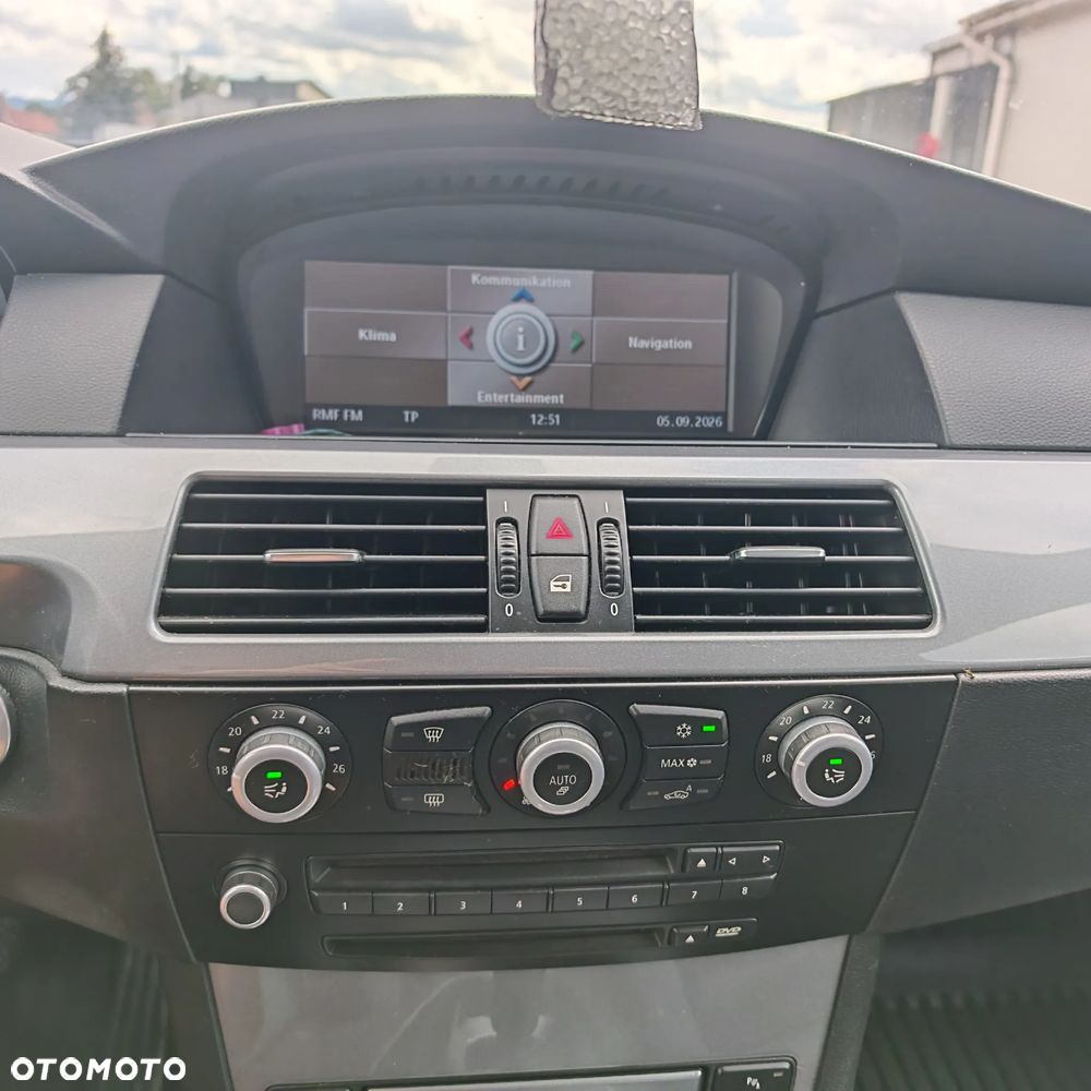 BMW Seria 5 530xd - 16
