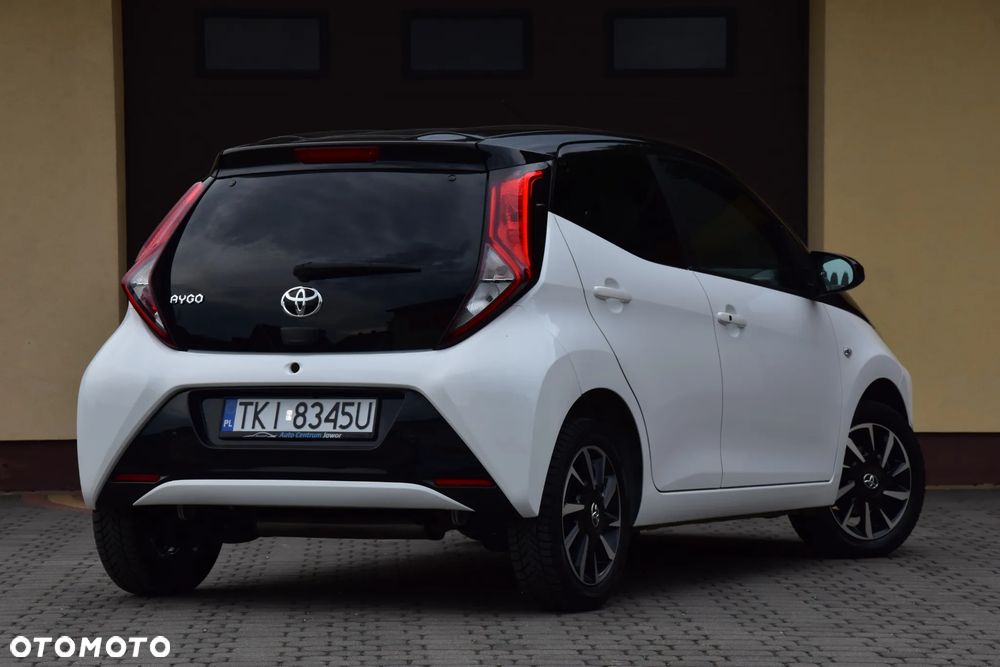 Toyota Aygo x-play club - 7