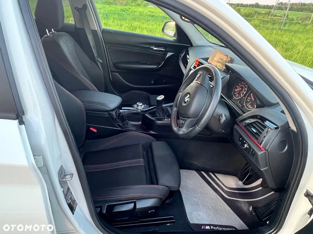 BMW Seria 1 116d EfficientDynamics Sport Line - 12