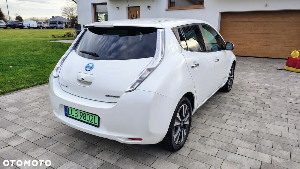 Nissan Leaf 30 kWh (mit Batterie) Tekna - 8