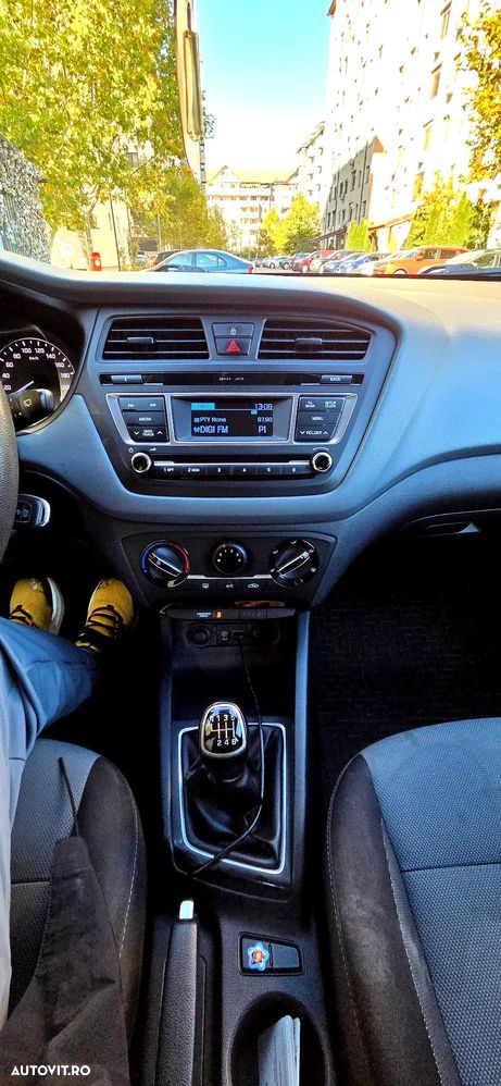 Hyundai i20 1.1 CRDi M/T Confort - 7