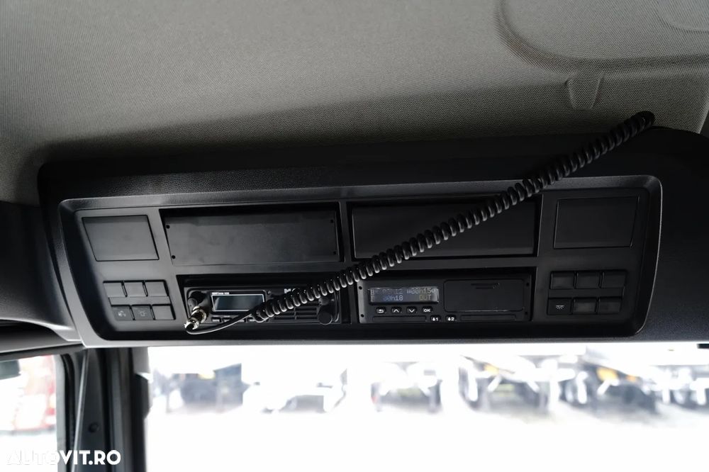MAN TGS 41.480 / 8X6 / BASCULATOR / S1 - BASCULATOR SPATE / AUTOMAT / NOU-NOUȚ / DISPONIBIL IMEDIAT / ECHIPAMENTE BOGATE / AUR METALIZAT / - 33