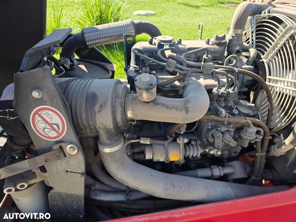 Bomag BOMAG 850, PICIOR DE OAIE, RADIOCOMANDA, latime tambur 0,8m, Masa operationala 1,5t, lungime 2m, motor Kubota 20CP, posibilitate leasing 4 ani, CA NOU-PROMOTIE 20.900 EUR+tva - 20