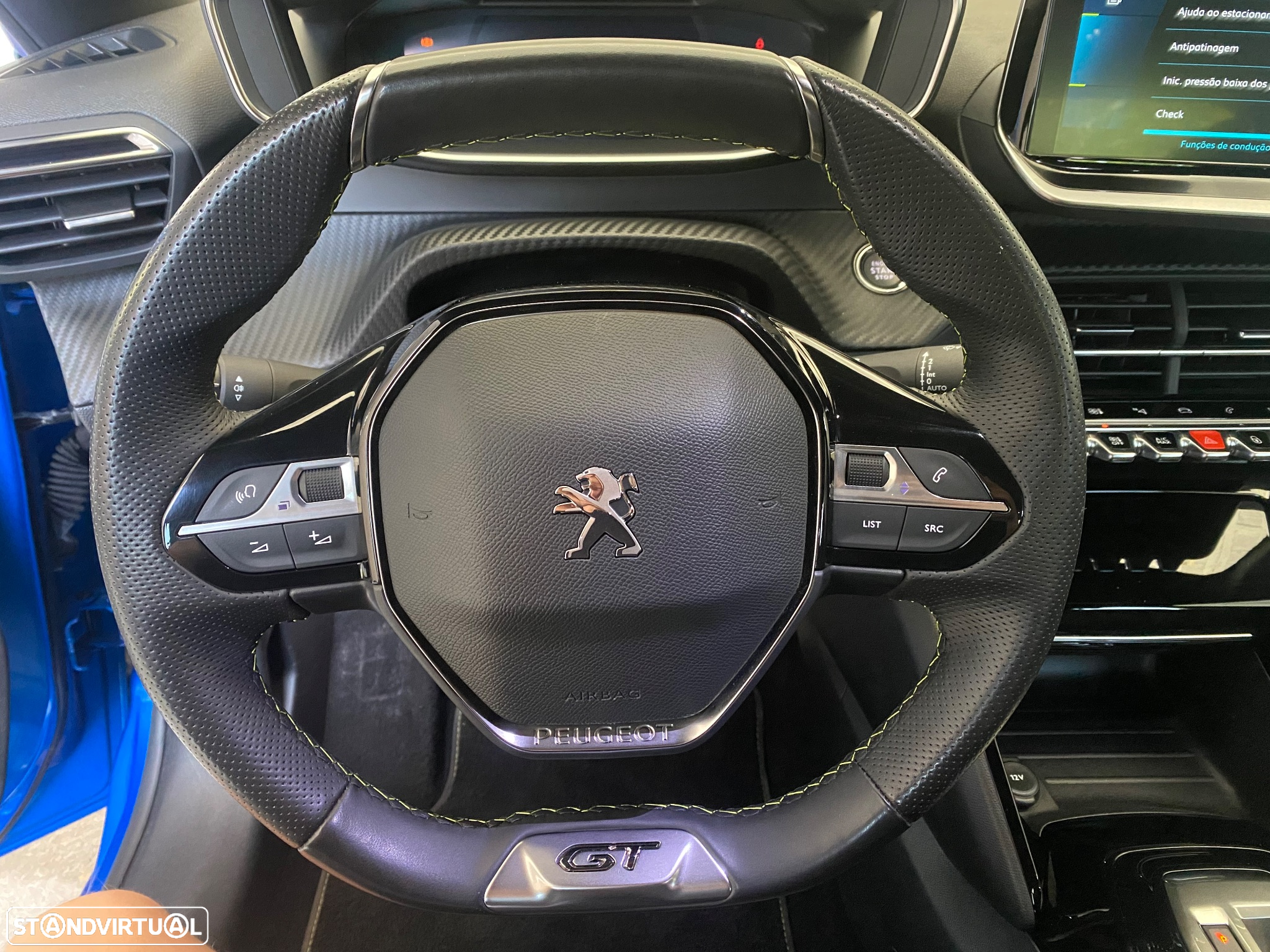 Peugeot e-208 GT - 20