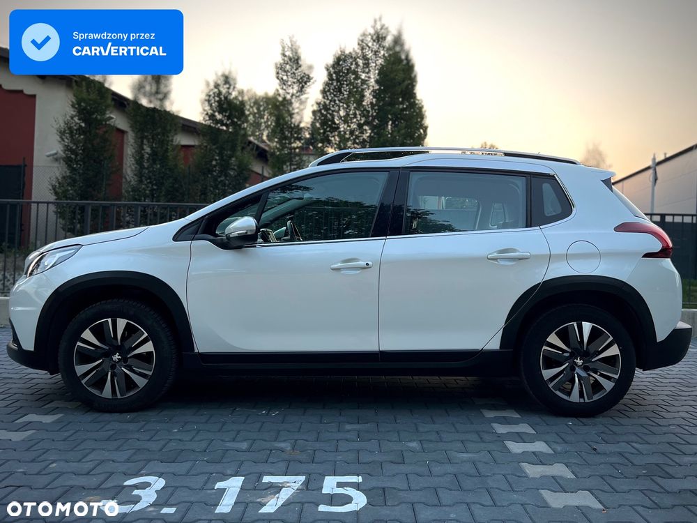 Peugeot 2008 1.2 Pure Tech Allure S&S EAT6 - 15