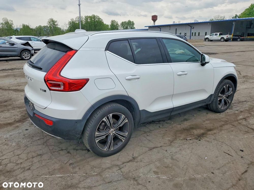 Volvo XC 40 T5 AWD Geartronic Inscription - 6