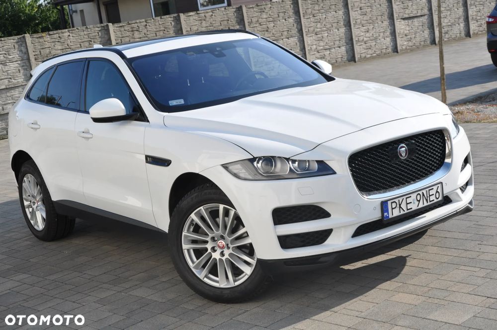 Jaguar F-Pace 2.0 i4P AWD R-Sport - 3