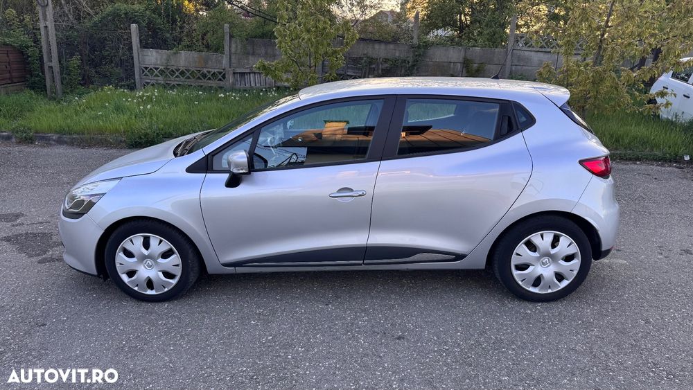 Renault Clio (Energy) dCi 90 Start & Stop LIMITED - 9