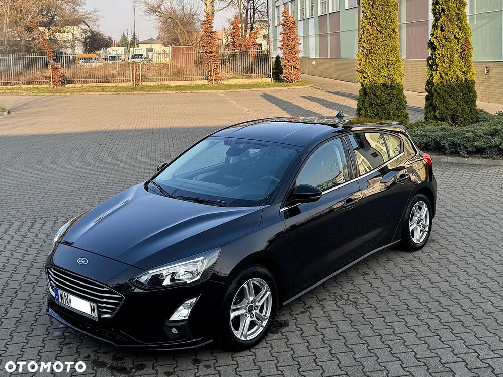 Ford Focus 1.0 EcoBoost Trend Edition - 25