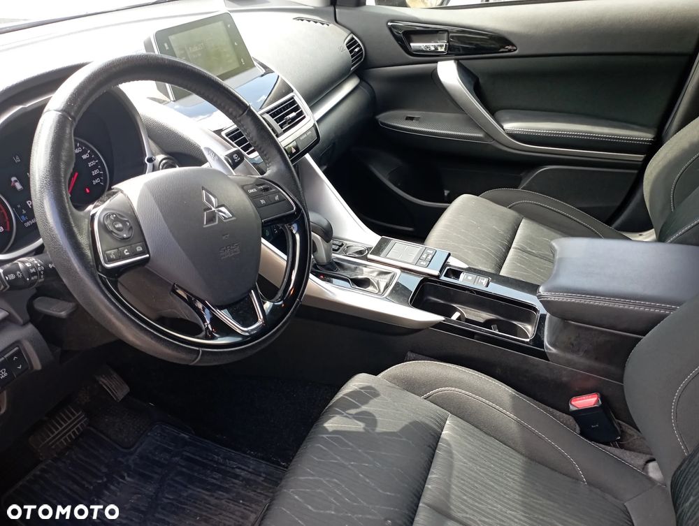 Mitsubishi Eclipse Cross 1.5 T Intense CVT - 3