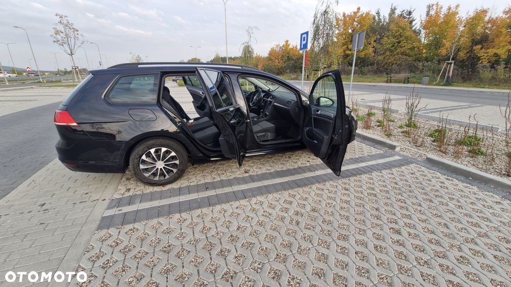Volkswagen Golf - 3