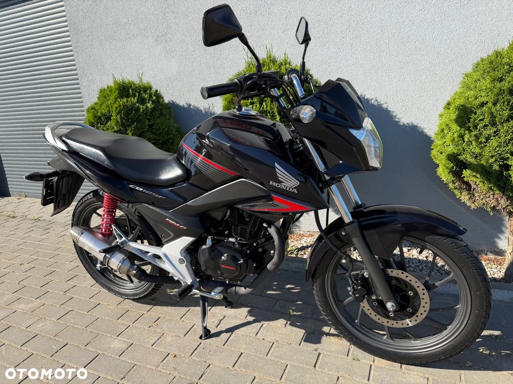 Honda CBF - 3