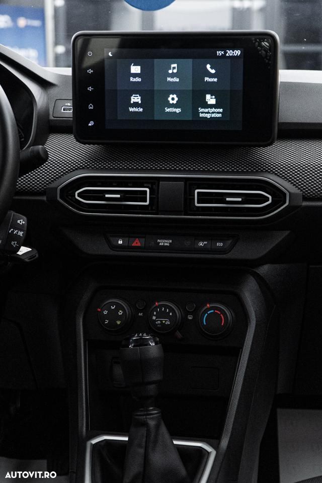 Dacia Logan TCe 90 MT6 Prestige - 4