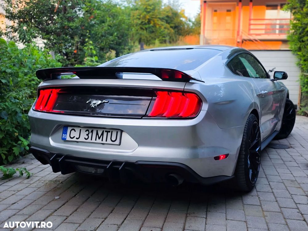 Ford Mustang 2.3 EcoBoost - 6