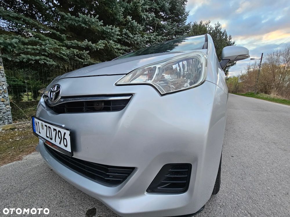 Toyota Verso S 1.33 VVT-i Multidrive Club - 17