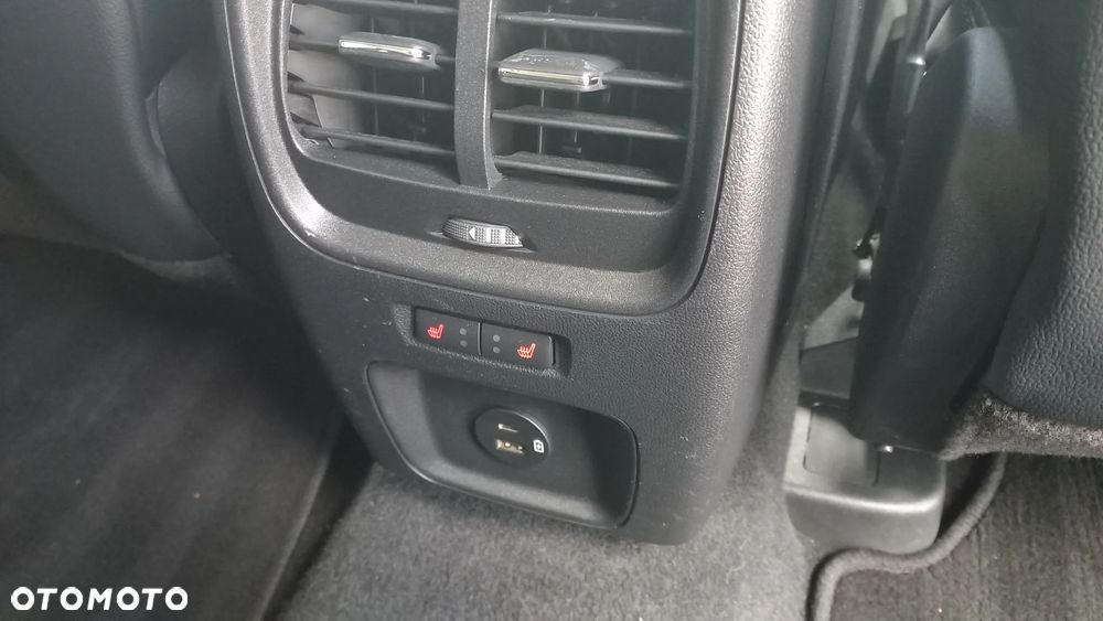 Ford Kuga 2.5 FHEV FWD Titanium X - 21