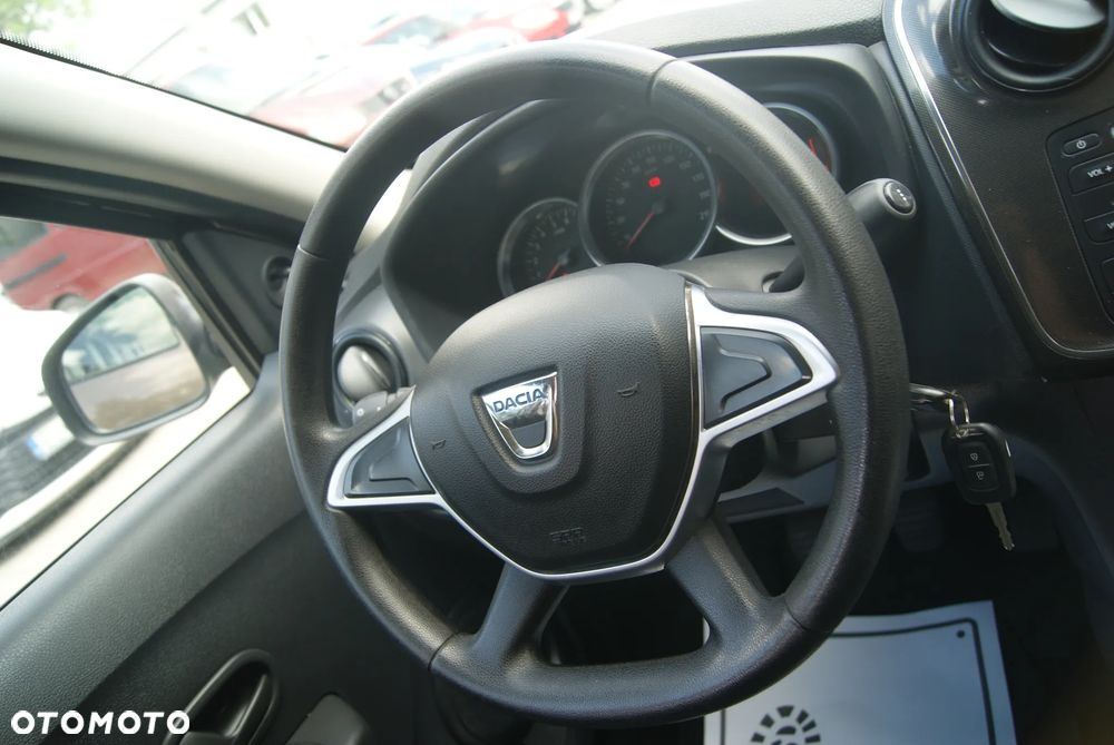 Dacia Sandero - 16