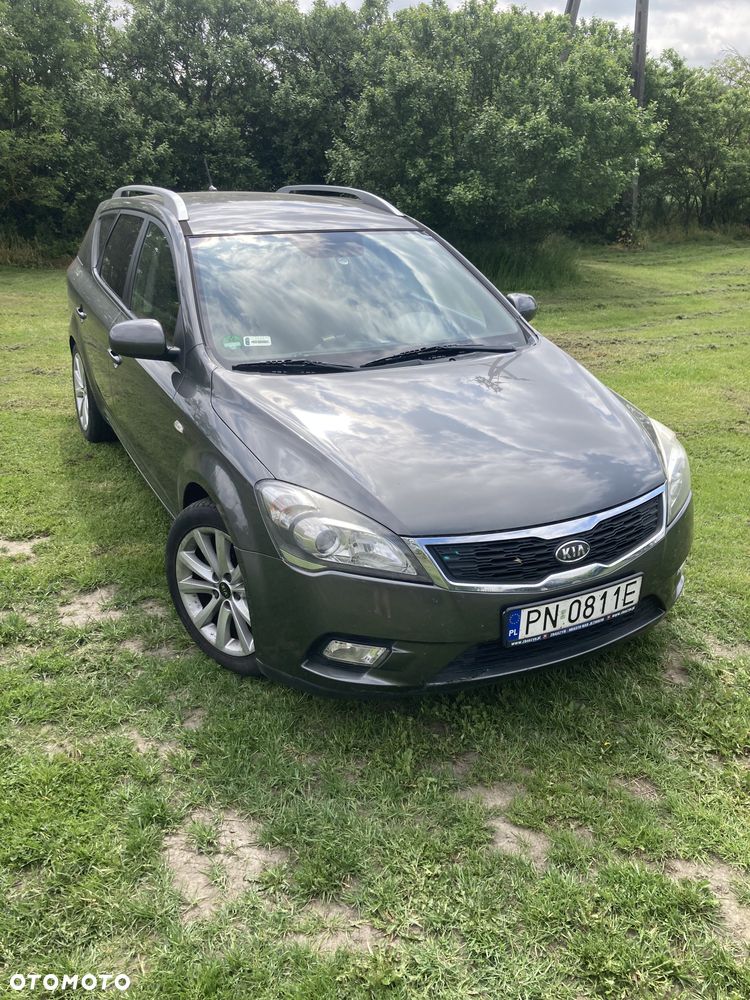 Kia Ceed - 1