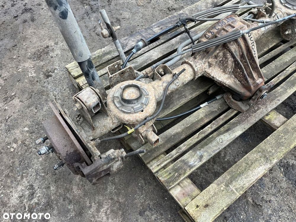 DODGE NITRO 2.8CRD AUTOMAT MOST TYŁ BDB STAN - 1